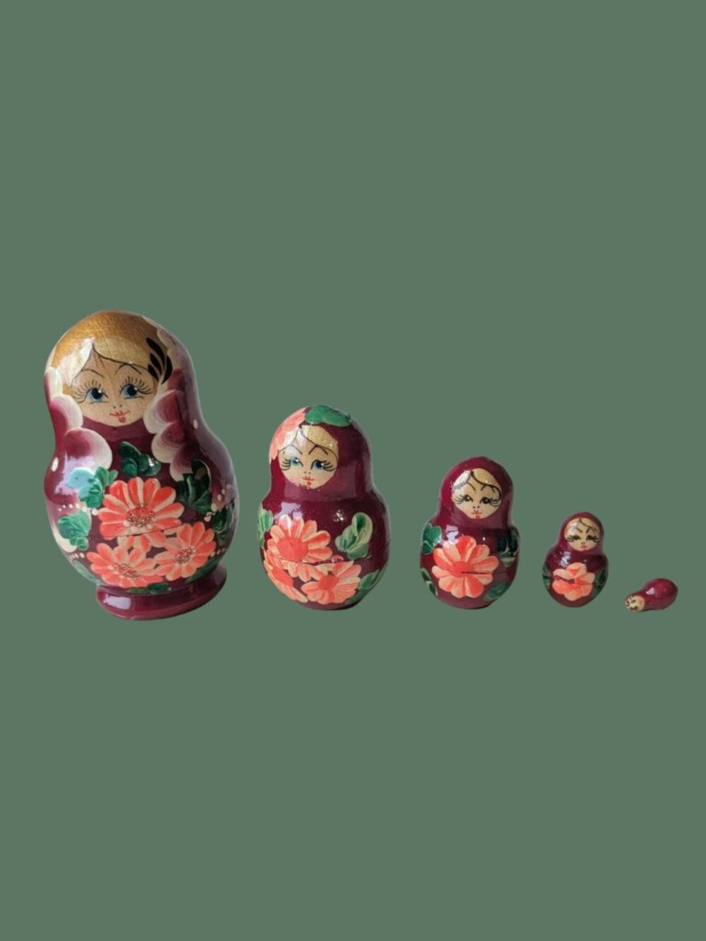 BOGO Vintage 5-piece Russian Matryoshka Nesting Doll Set